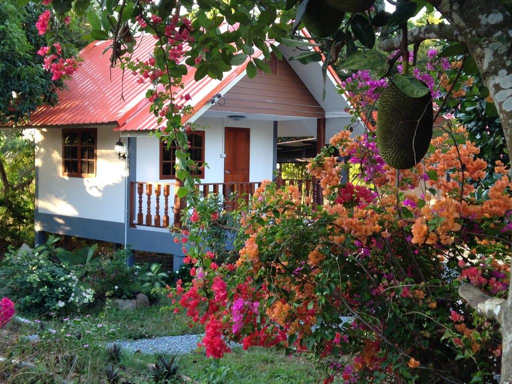 Areeya Resort Watthana Nakhon Exteriér fotografie