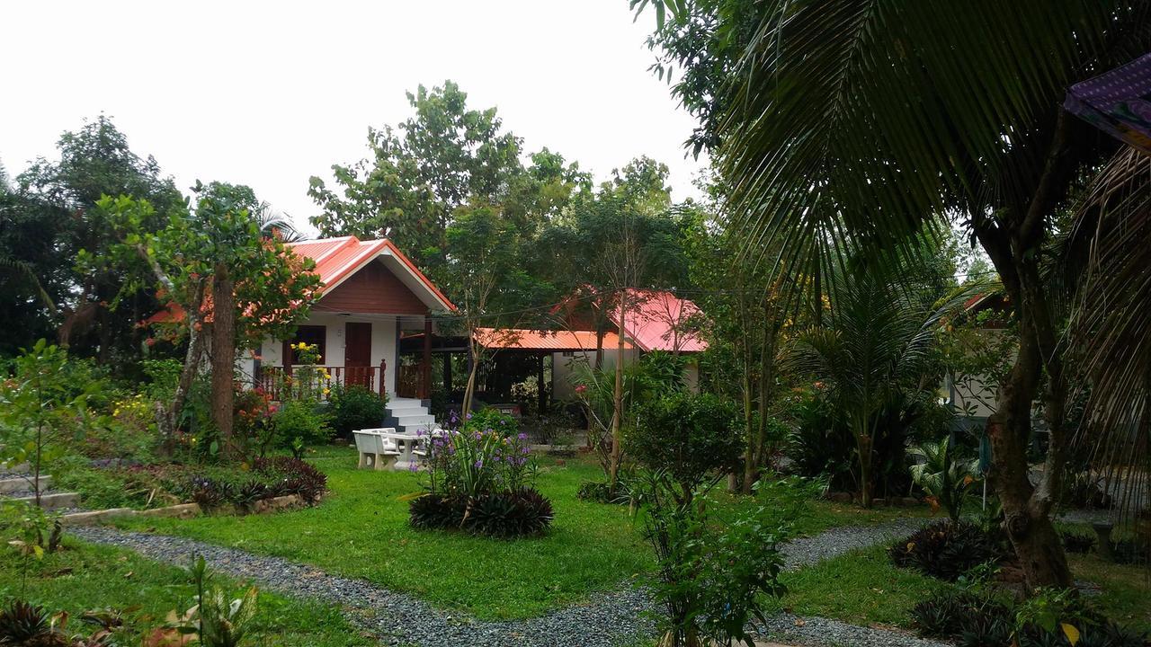 Areeya Resort Watthana Nakhon Exteriér fotografie