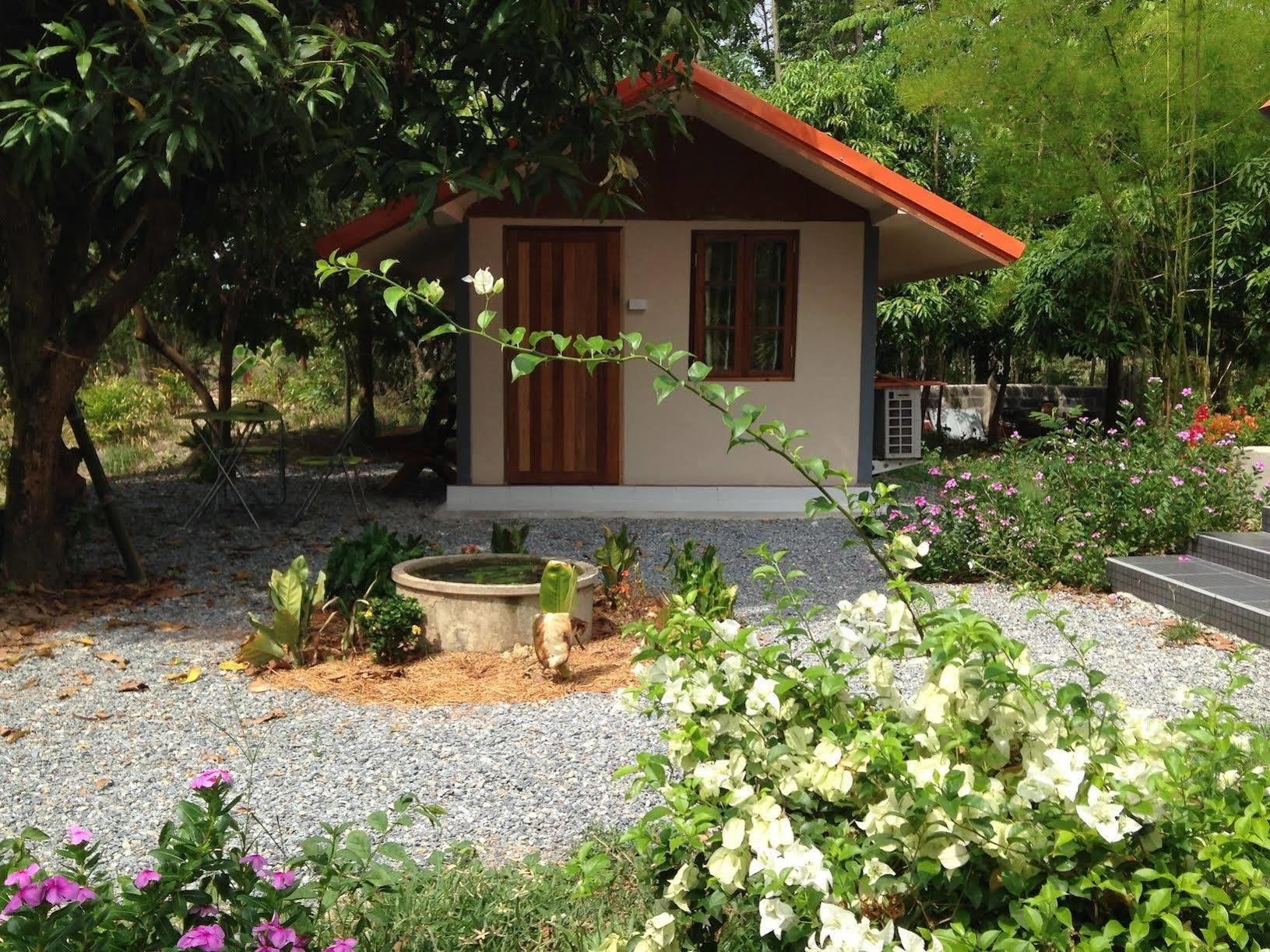 Areeya Resort Watthana Nakhon Exteriér fotografie